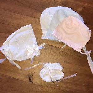Newborn Bonnet’s & Bootie’s